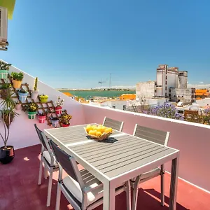 Dreamers Duplex With Seaview Faro