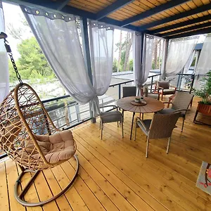 https://adria-mobile-home-156-porton-biondi.in-istria.net